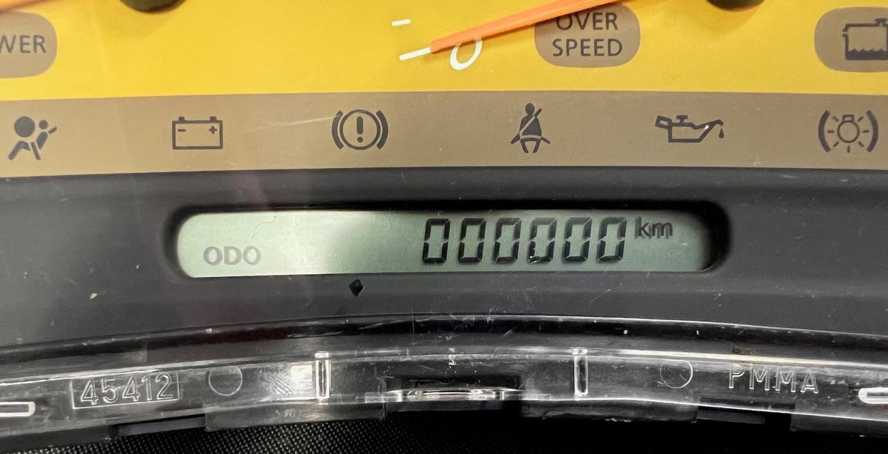 Holden Commodore SS Hyper Yellow VT VX Instrument Cluster - Zero Klms